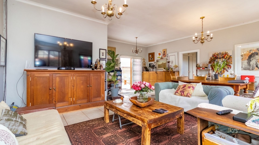 3 Bedroom Property for Sale in Voelklip Western Cape